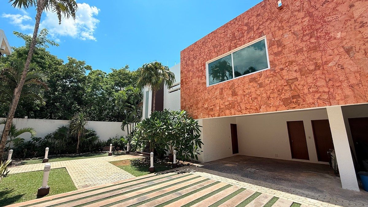 CASA EM CONDOMÍNIO EM MONTES DE AME MUITO PERTO DO CENTRO DA CIDADE, foto 1 de 30