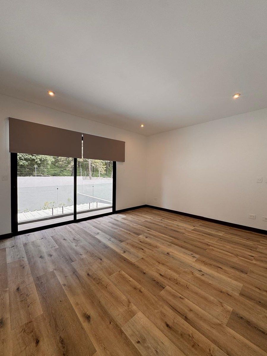 Casa en Renta en Lugana de San Isidro, Zona 16 - Image 5