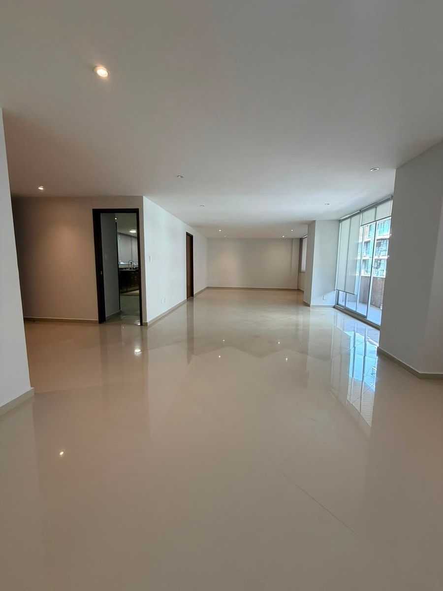 Depto Recien Remodelado en Polanco | 236m² • Balcón • 3 Recámaras, foto 1 de 39