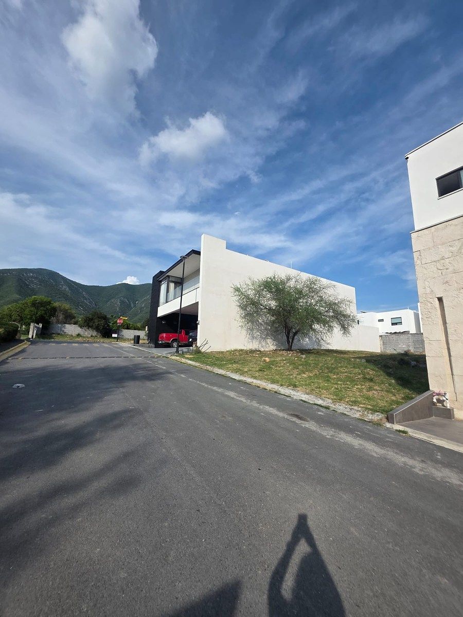 Lot in Valle de Cristal, Monterrey, photo 4 of 4
