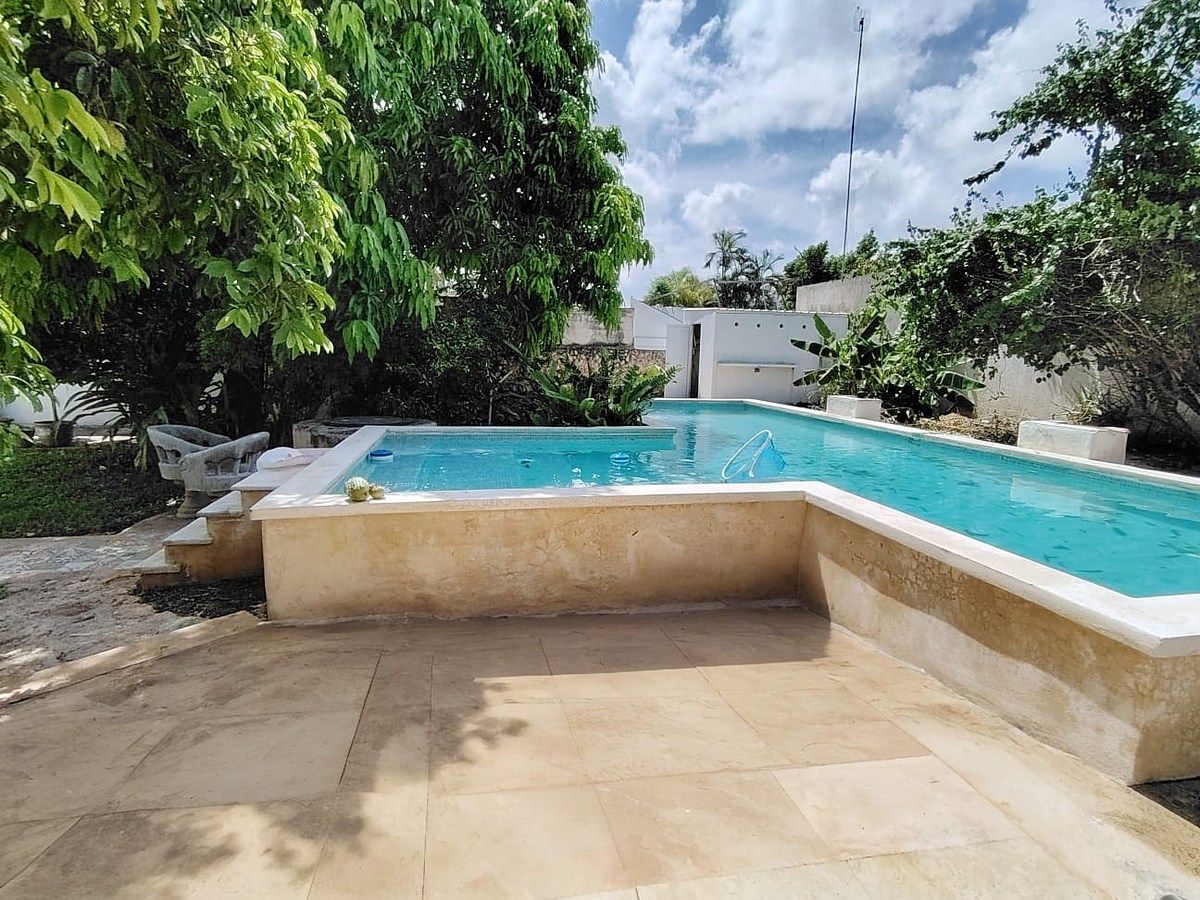 CASA PARA ALUGAR 4 QUARTOS, PISCINA, MOBILIADA MERIDA CENTRO (FRC-1772), foto 1 de 24