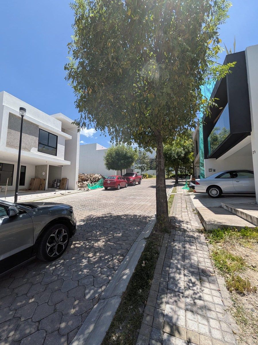 Terreno en Lomas de Angelópolis, San Andrés Cholula, foto 8 de 11