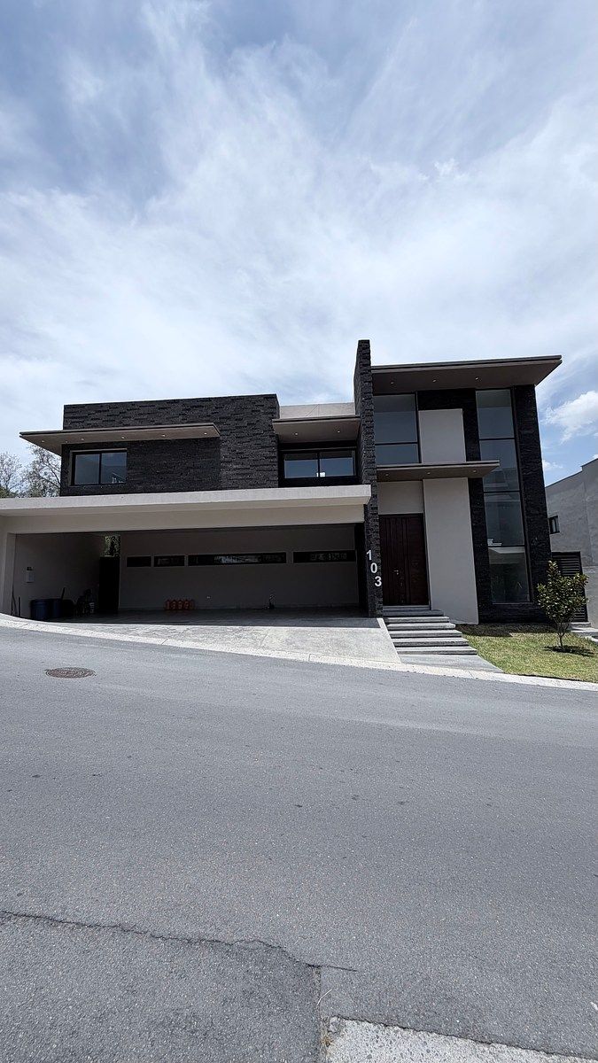 Casa em Sierra Alta 9o Sector, Monterrey, foto 2 de 27