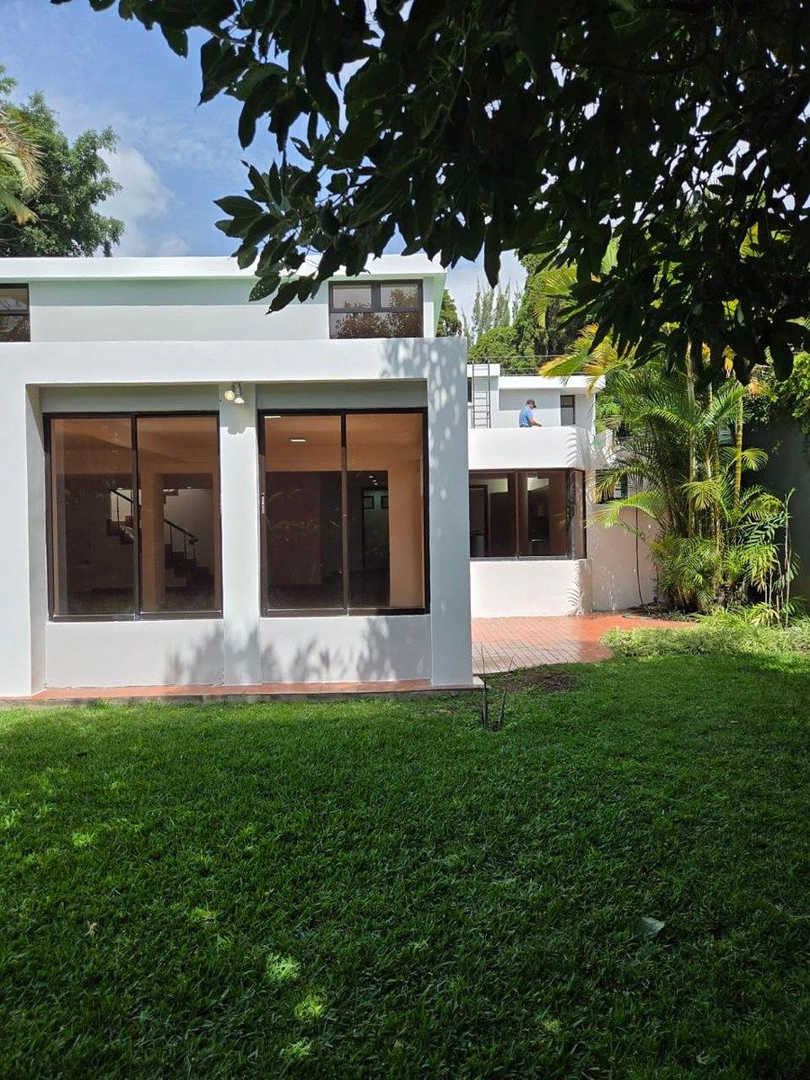 Casa en alquiler – Zona 14 | Sector La Villa - Image 4