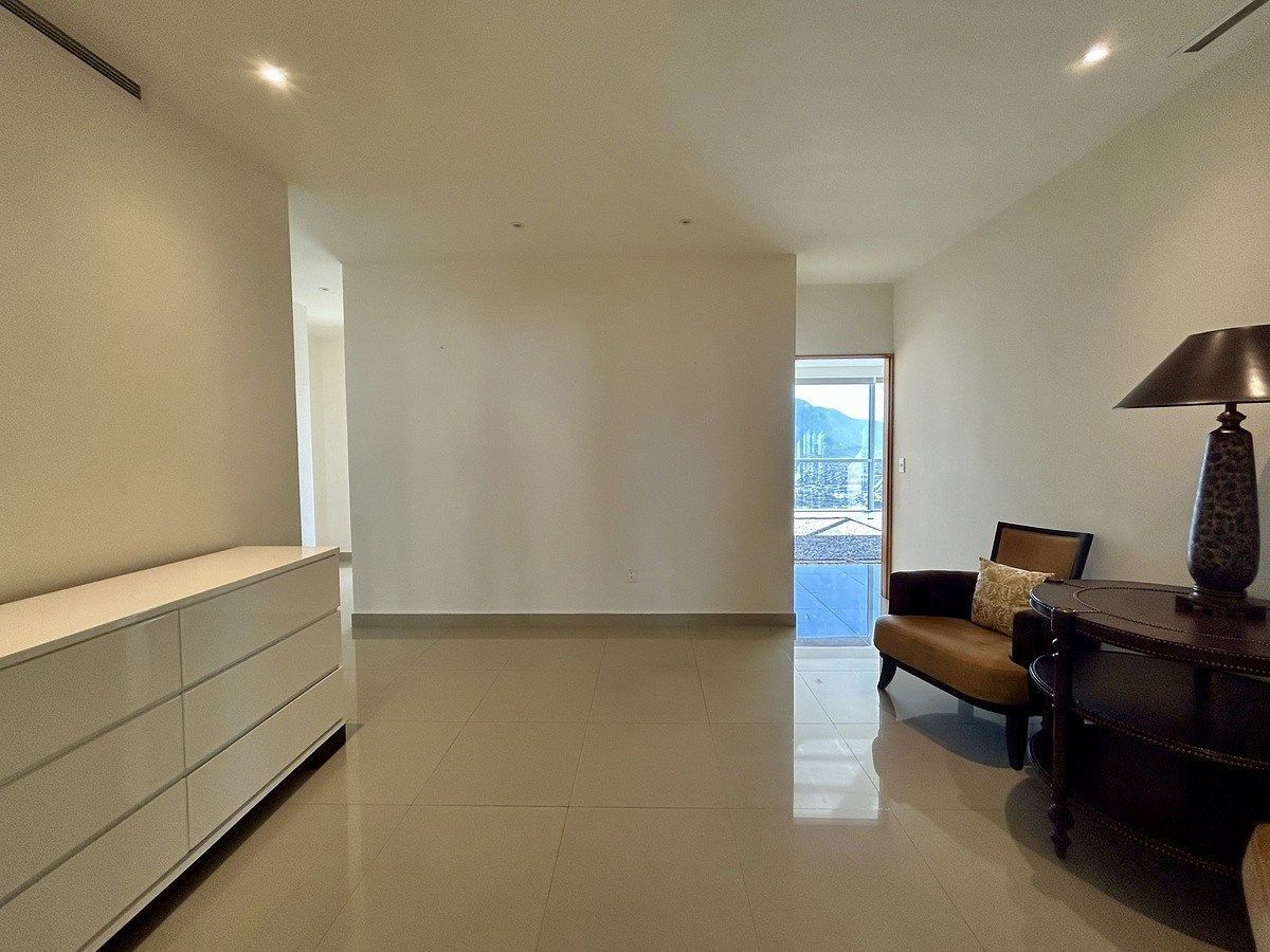 Apartment in Del Valle Oriente, San Pedro Garza García, photo 4 of 8