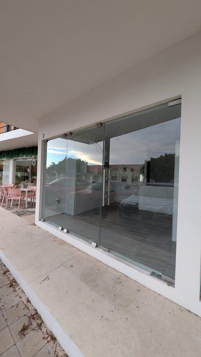 Local comercial en Los Pinos, Mérida, foto 3 de 18