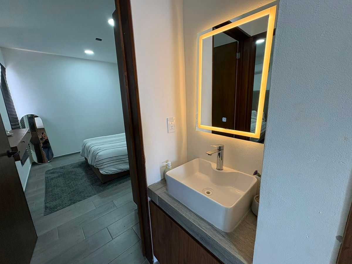 Baño Integrado en Habitación, foto 7 de 15