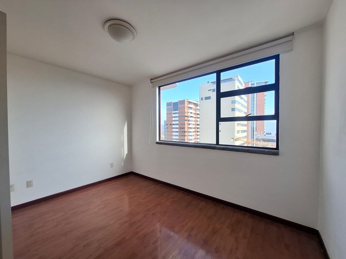 Apartamento en Zona 14, Guatemala, foto 6 de 8