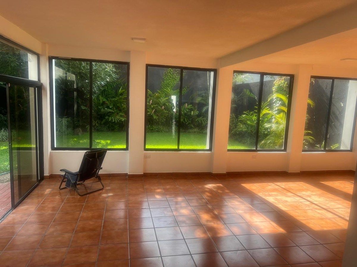 Casa en Zona 14, La Villa, Guatemala, foto 9 de 10