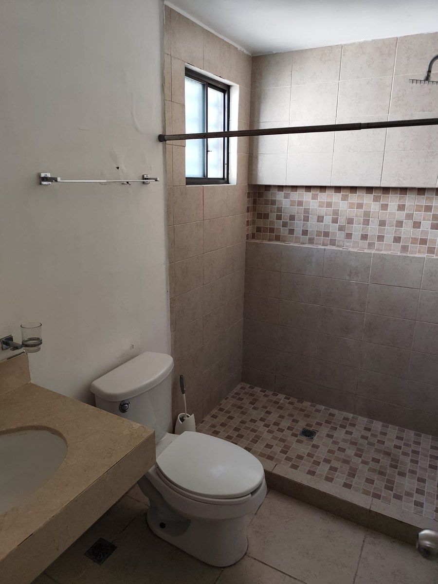Casa en Altabrisa, Apodaca, foto 9 de 19