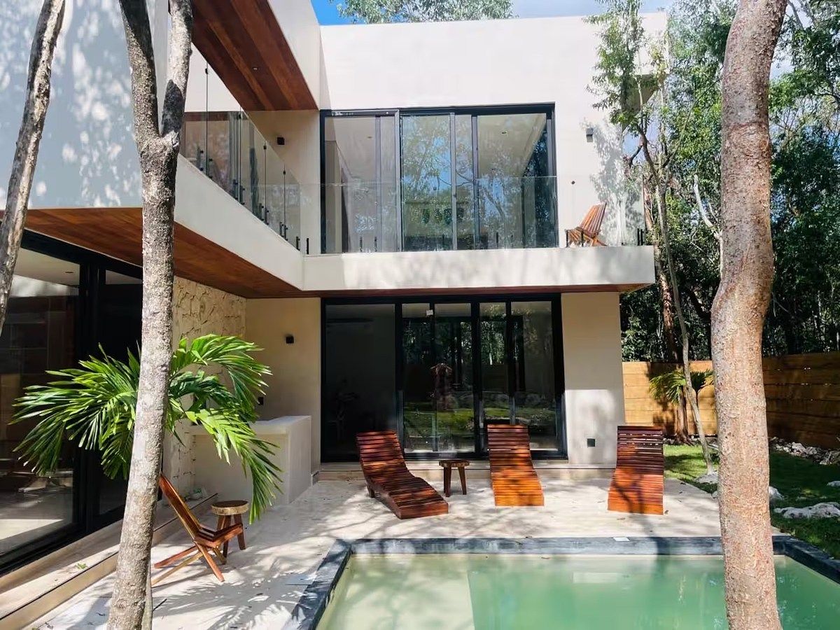 EN RENTA- CASA EN MAYAKOBA COUNTRY CLUB AMUEBLADA, foto 1 de 36
