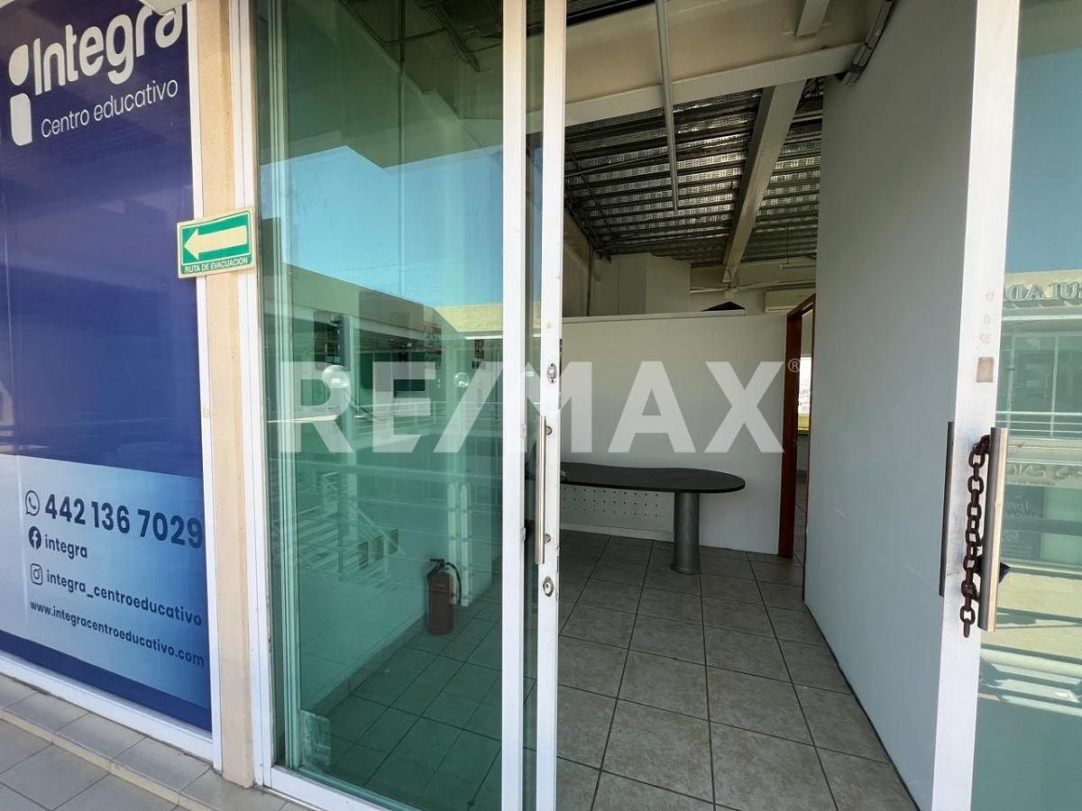 Local comercial en Desarrollo San Pablo, Querétaro, foto 14 de 16
