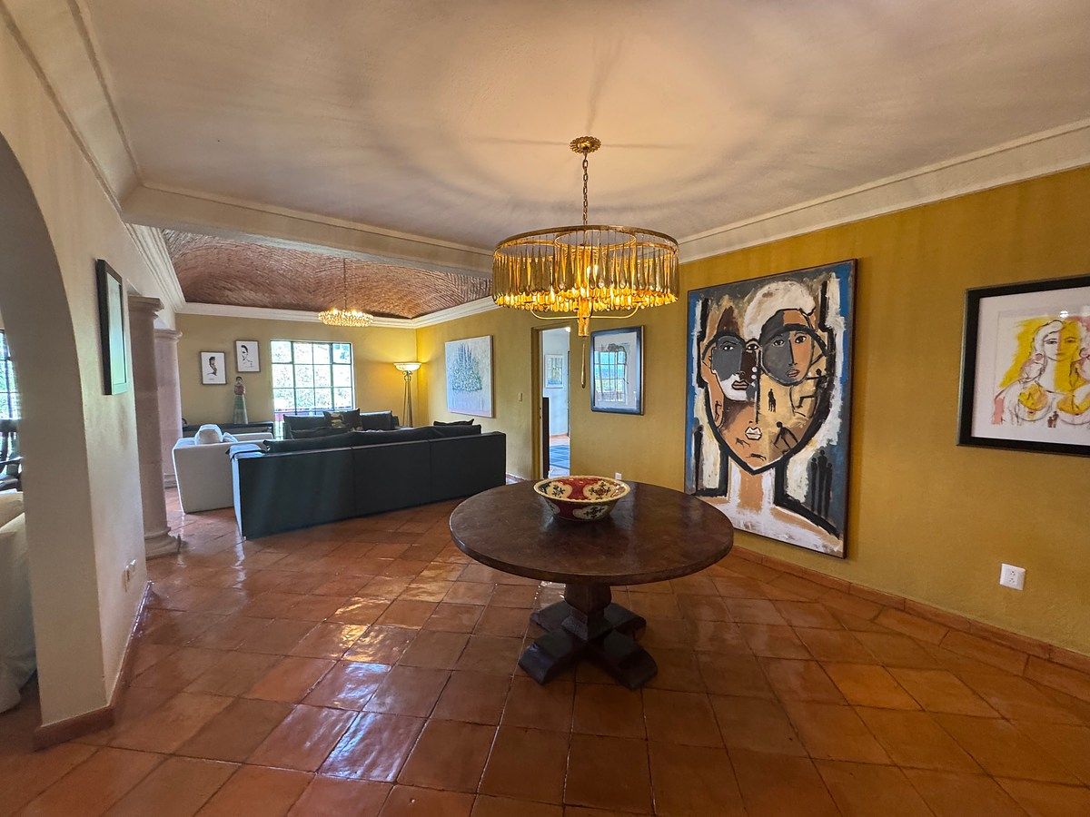 Apartment in San Miguel de Allende Centro, San Miguel de Allende, photo 6 of 50