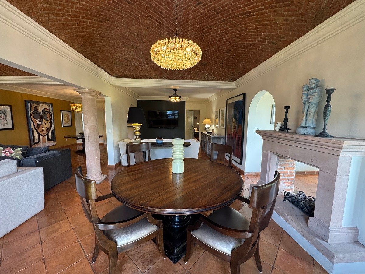Apartment in San Miguel de Allende Centro, San Miguel de Allende, photo 11 of 50