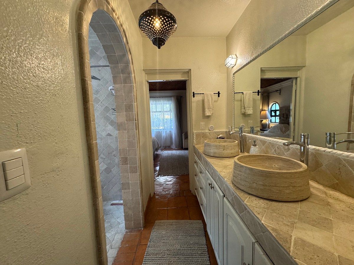 Apartment in San Miguel de Allende Centro, San Miguel de Allende, photo 38 of 50