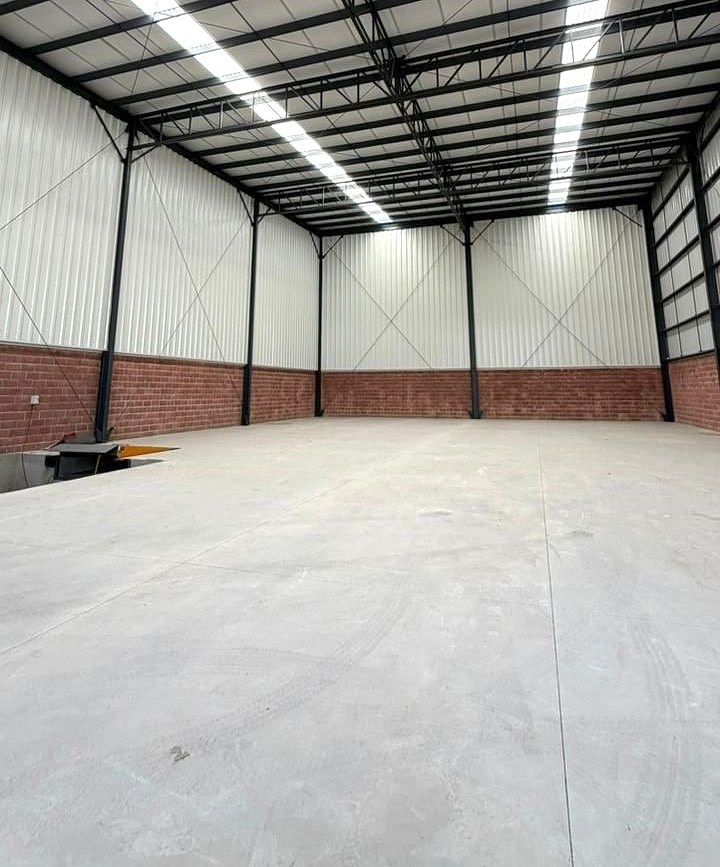 Bodega comercial en Colonos de Tesistan, Zapopan, foto 7 de 12