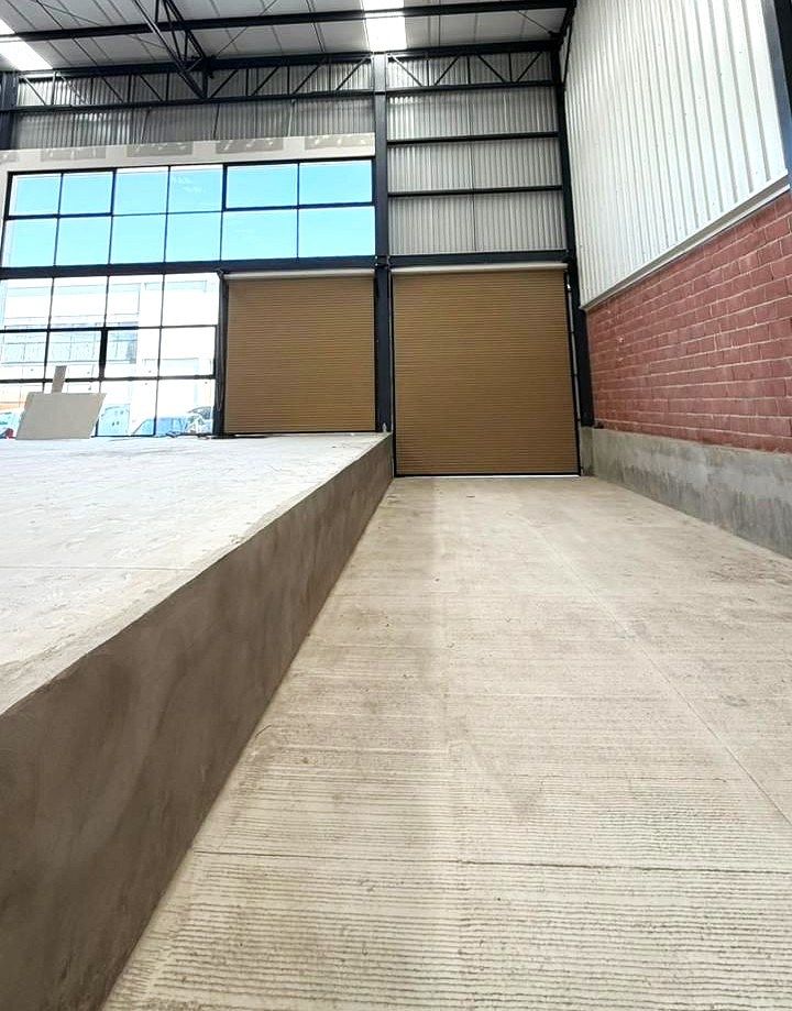 Bodega comercial en Colonos de Tesistan, Zapopan, foto 8 de 12