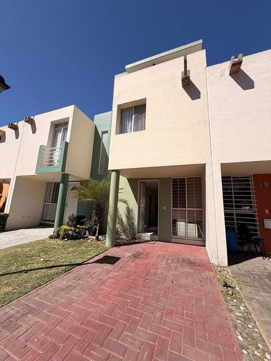 Se vende casa en  Coto Loreto II, San Pedro Tlaquepaque, Jalisco, foto 1 de 16