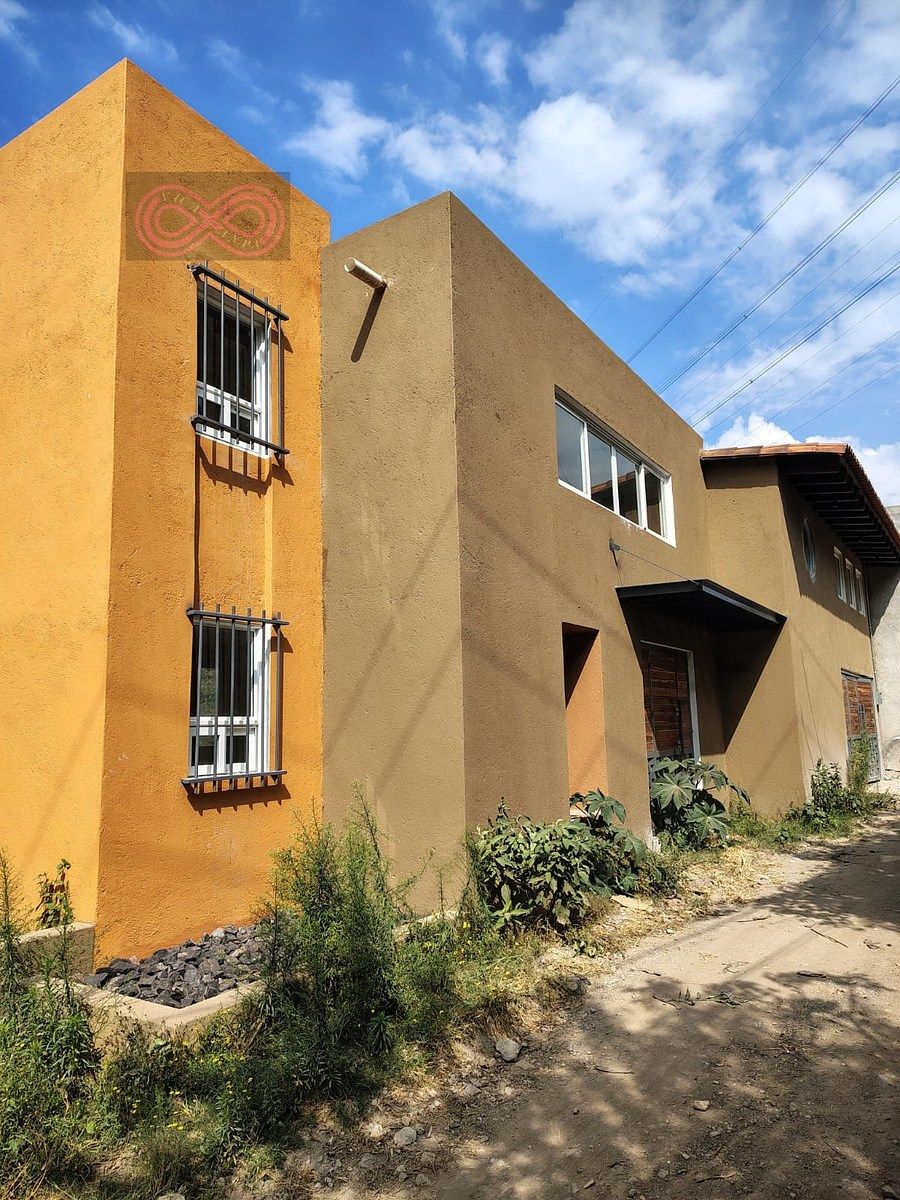 House in Pipioltepec, Valle de Bravo, photo 2 of 14