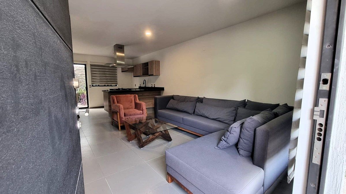 House in Gated Community in Cortijo de San Agustin, Tlajomulco de Zúñiga, photo 2 of 20