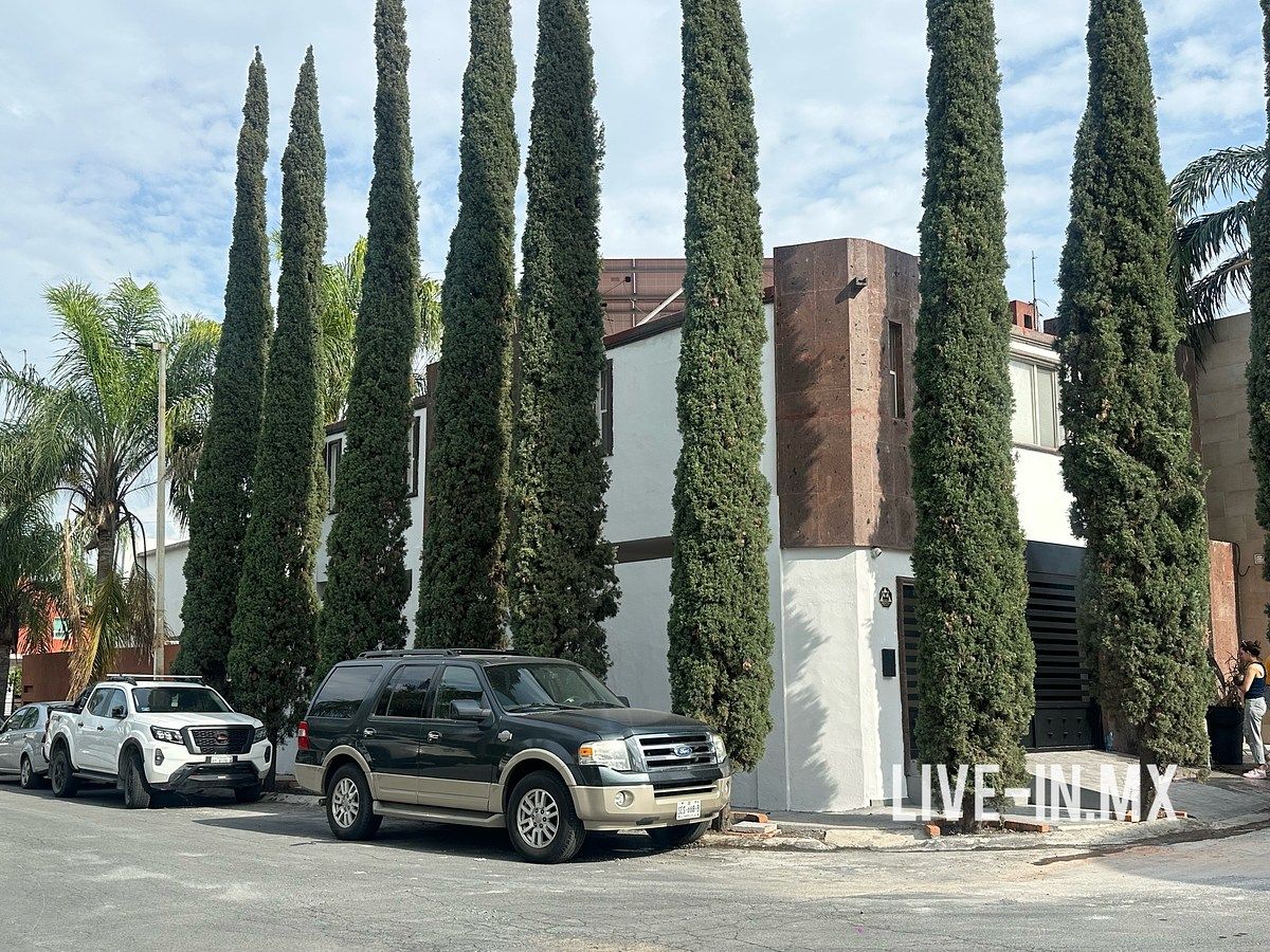 House in Las Lomas, García, photo 3 of 25