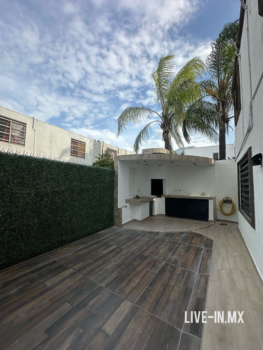 House in Las Lomas, García, photo 6 of 25