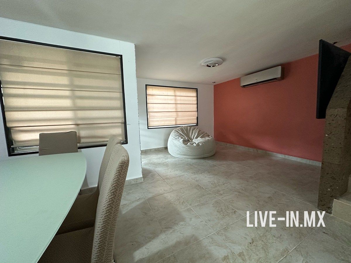 House in Las Lomas, García, photo 11 of 25