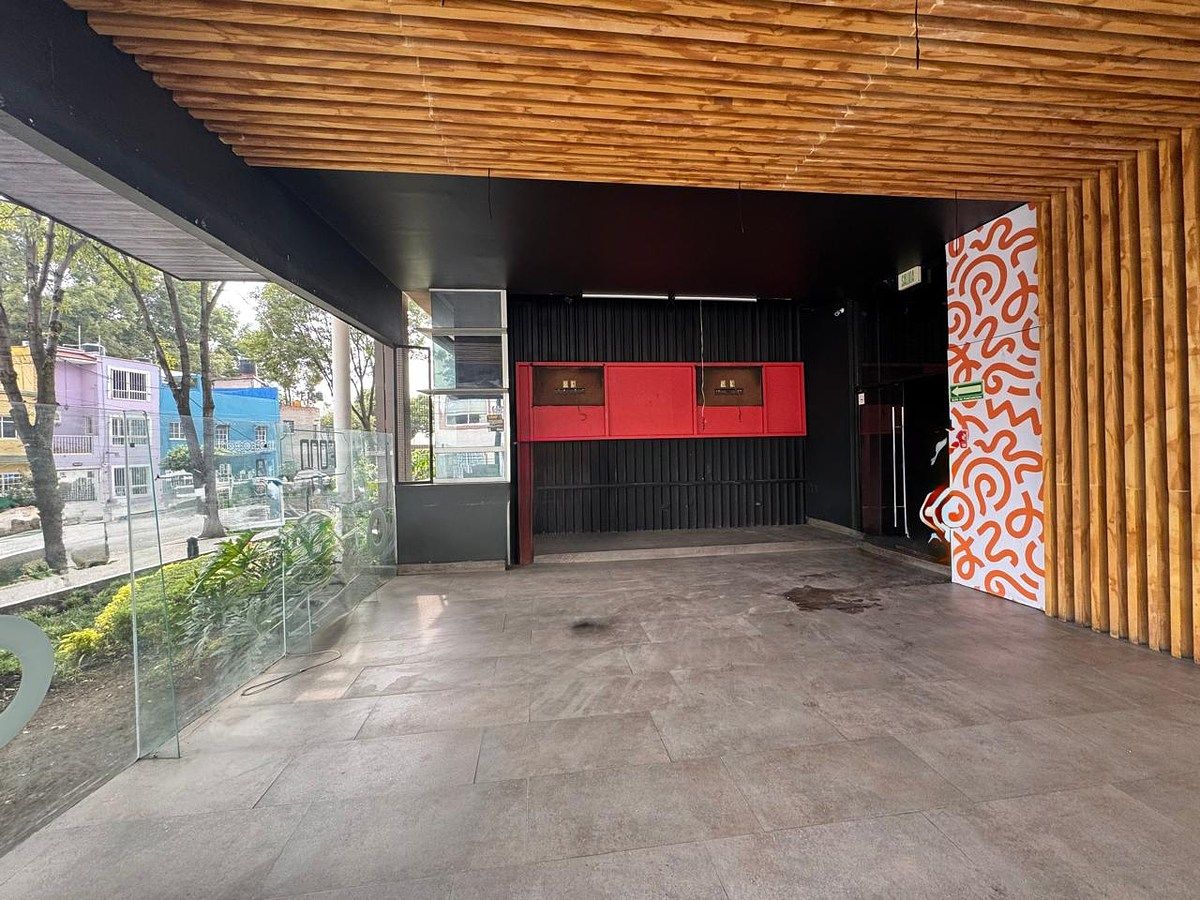 Local en centro comercial en Clavería, Azcapotzalco, foto 9 de 16