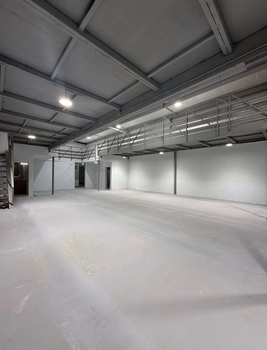 Commercial Storage Unit in Centro, Monterrey, photo 2 of 5