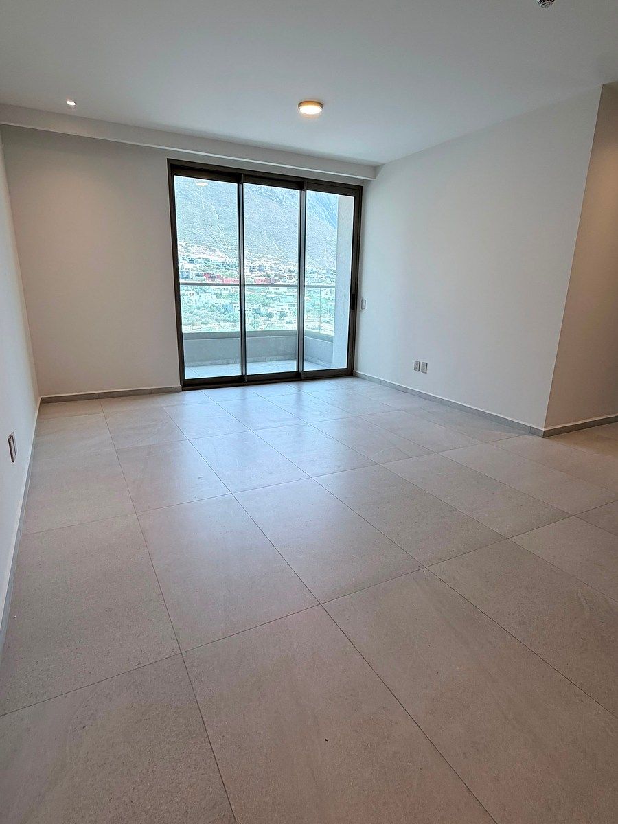 APARTMENT FOR RENT VALLE PONIENTE, photo 1 of 17