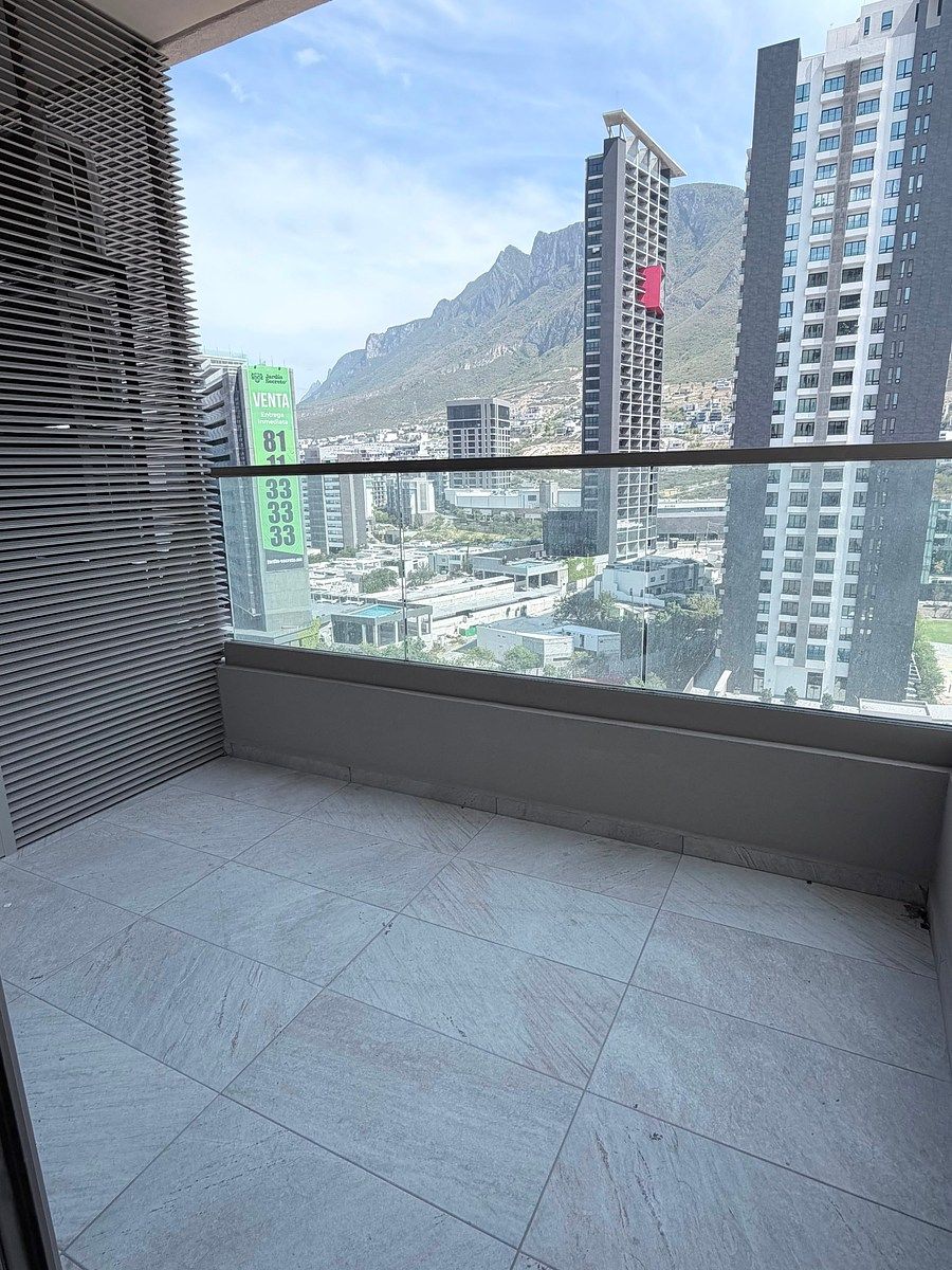 Apartment in Zona Valle Poniente, San Pedro Garza García, photo 4 of 17