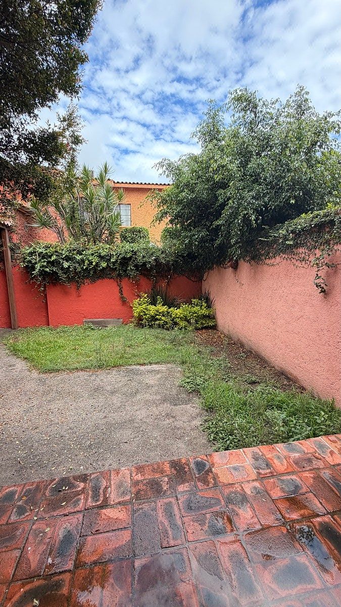 House in Gated Community in La Alhambra, Querétaro, photo 2 of 11