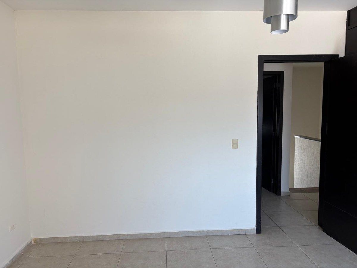 House in Gated Community in La Paloma, Aguascalientes, photo 36 of 44