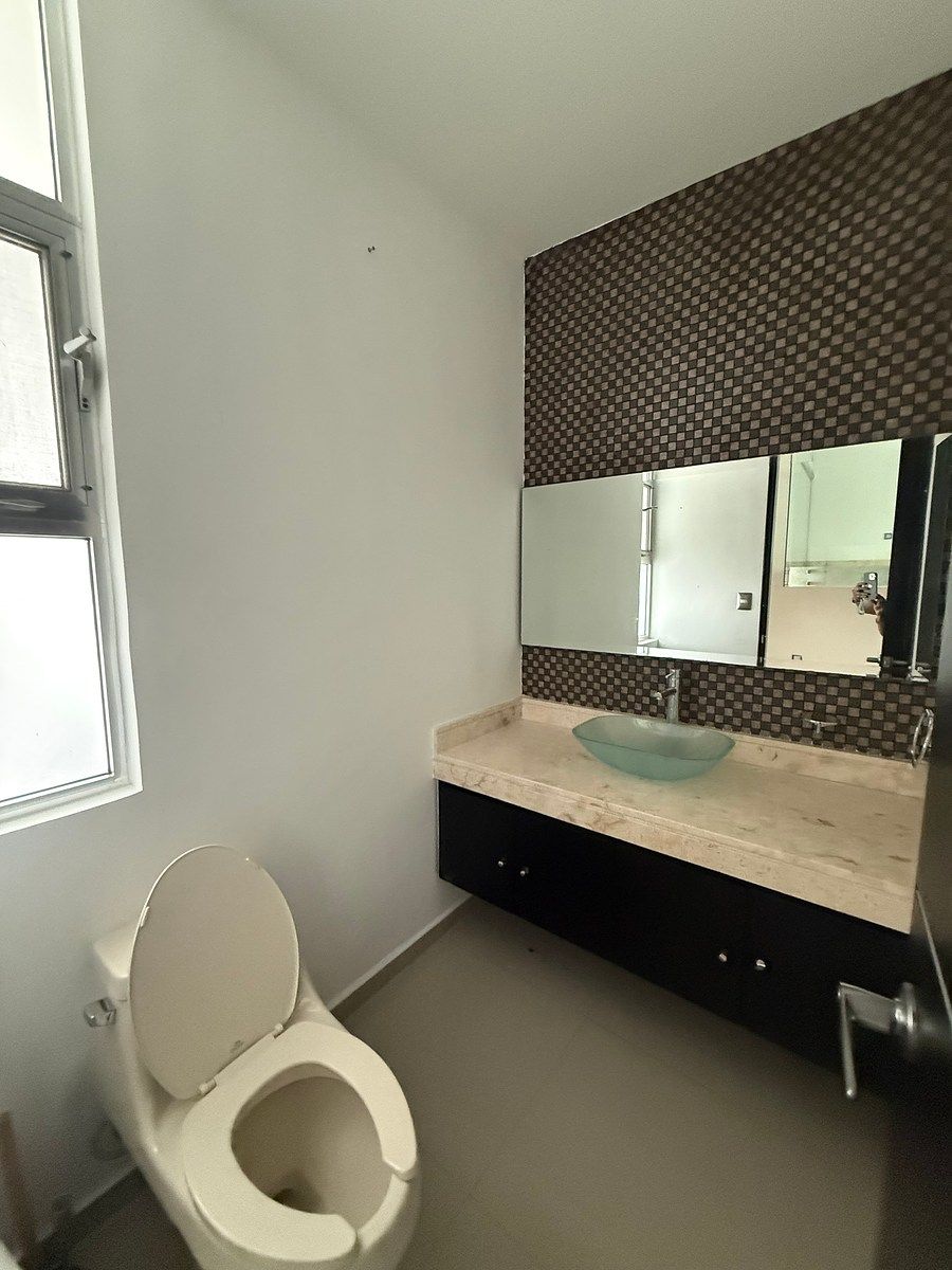 Medio baño, foto 9 de 19