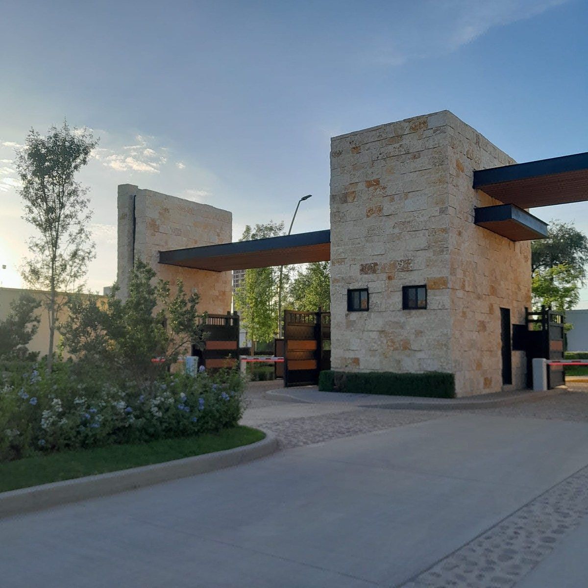 HURBAN VENDE terreno en coto al norte de Aguascalientes.