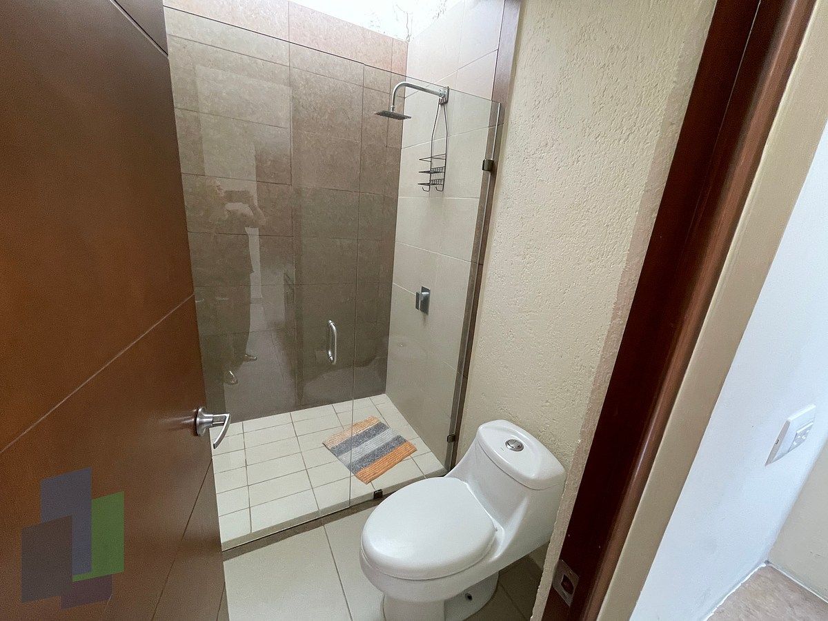 Casa em Cumbres del Lago, Querétaro, foto 33 de 39