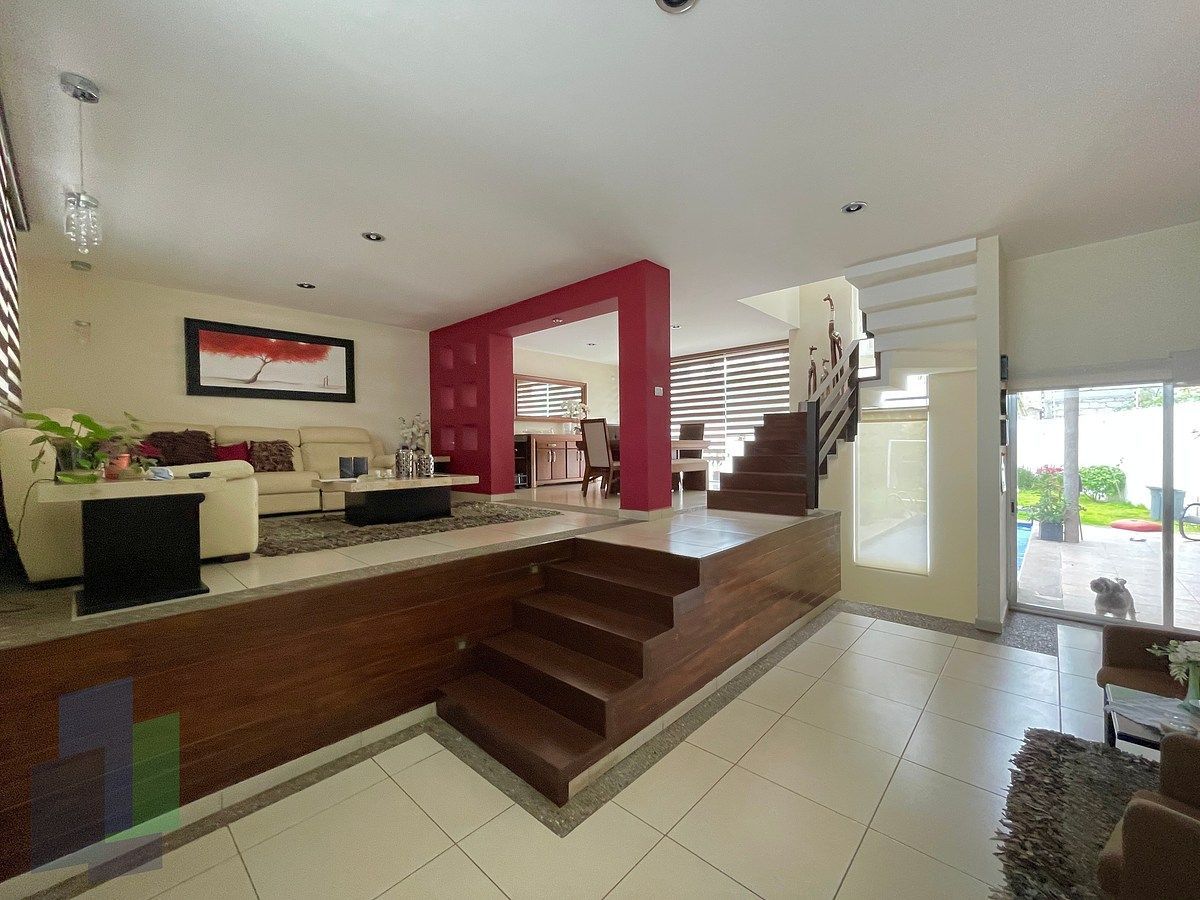 Casa em Cumbres del Lago, Querétaro, foto 2 de 39