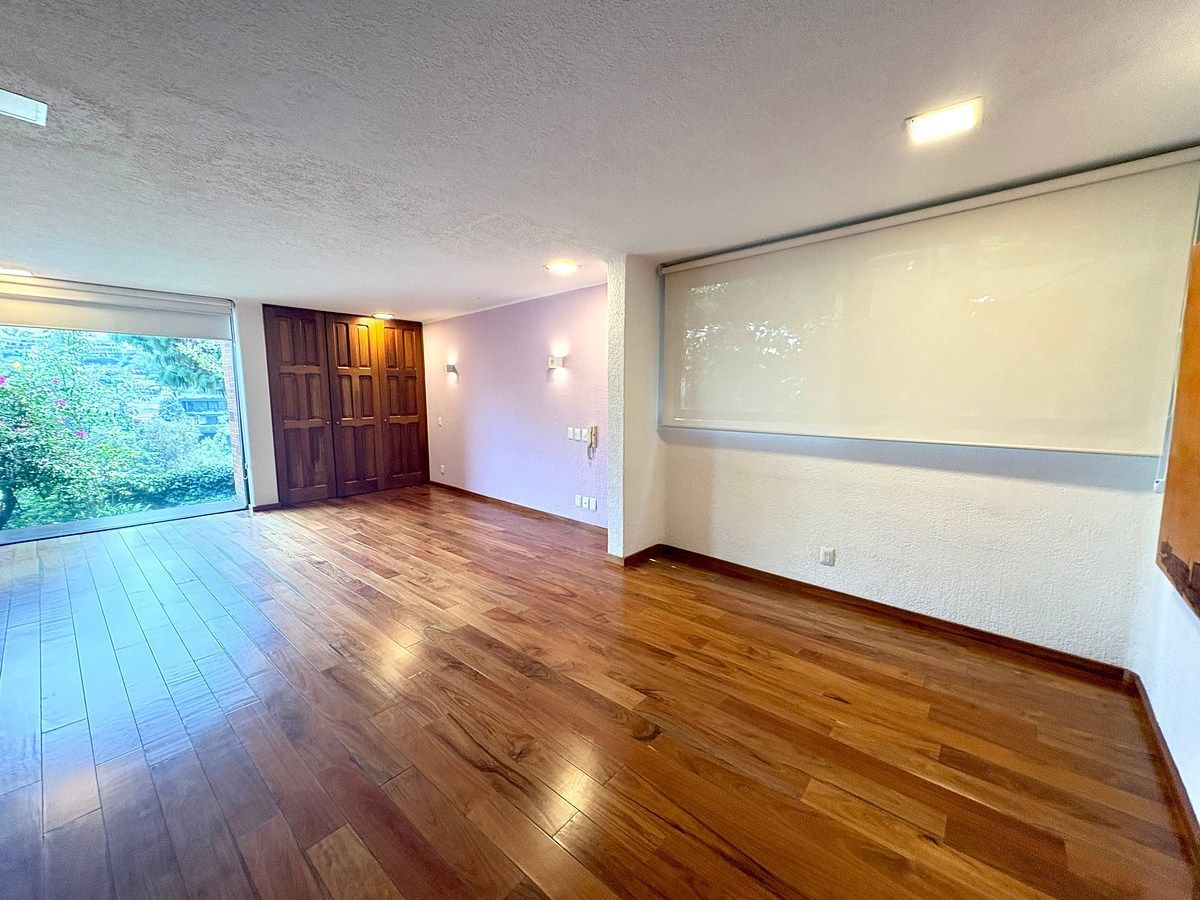 Casa em Bosques de las Lomas, Cuajimalpa de Morelos, foto 25 de 45