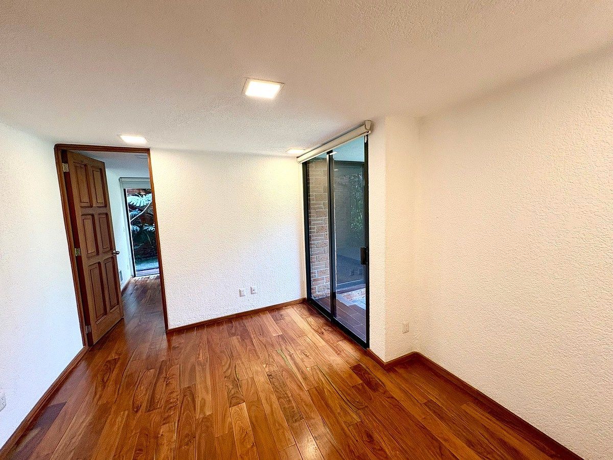 Casa em Bosques de las Lomas, Cuajimalpa de Morelos, foto 37 de 45