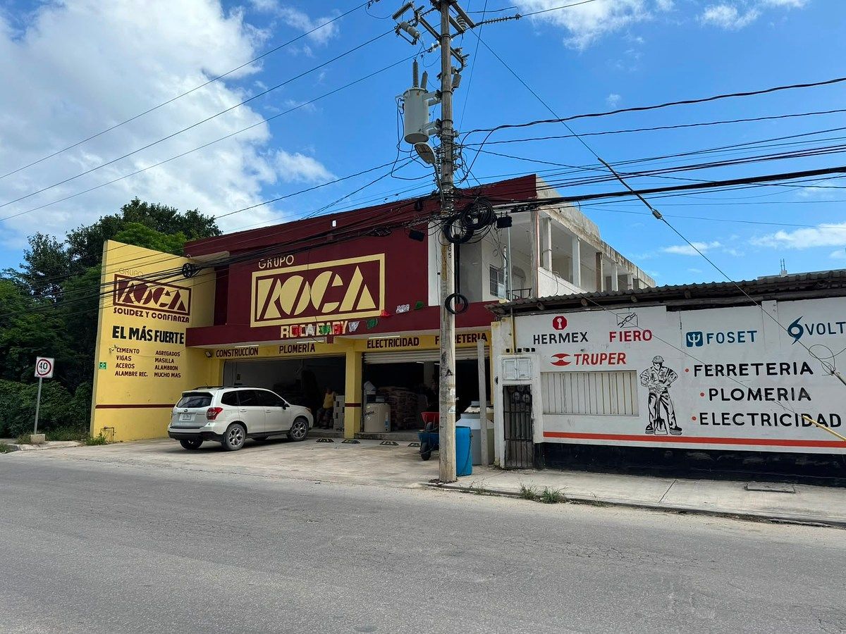 Local Comercial para Alugar no Centro de Tulum | 218 m² na avenida principal, foto 1 de 10