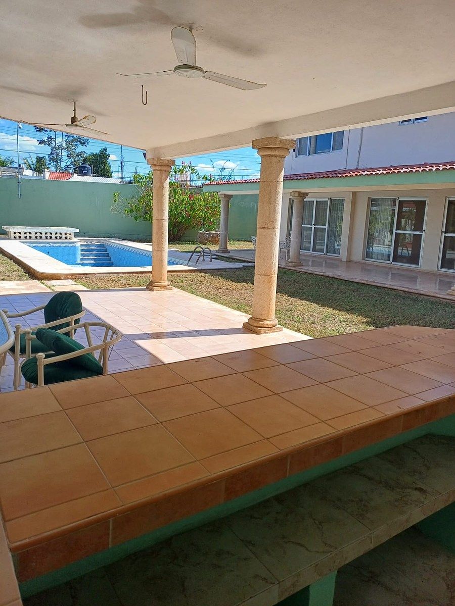 Spacious residence in Prado Norte, photo 1 of 15