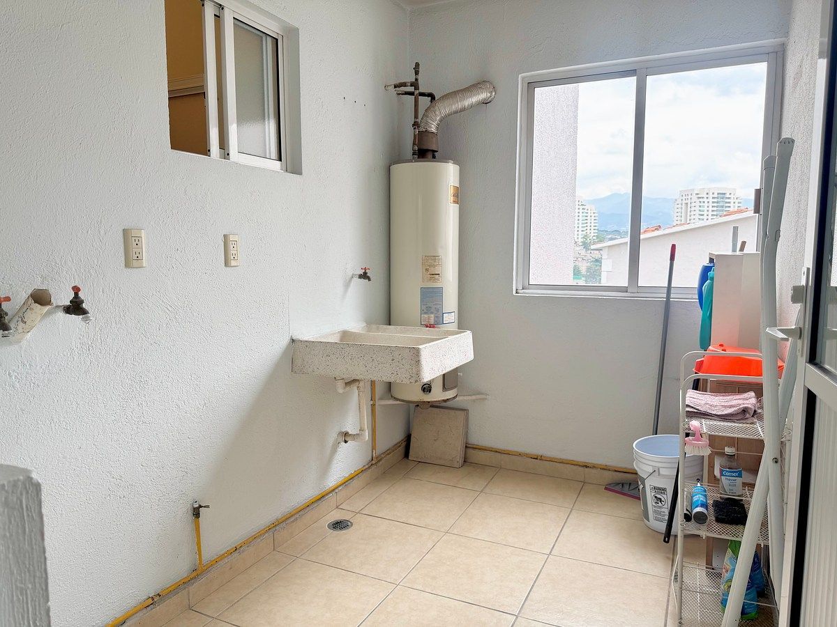 Apartment in Palo Solo, Huixquilucan, photo 21 of 22