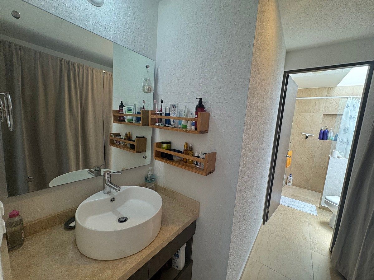 House in Gated Community in Altos Juriquilla, Querétaro, photo 11 of 37