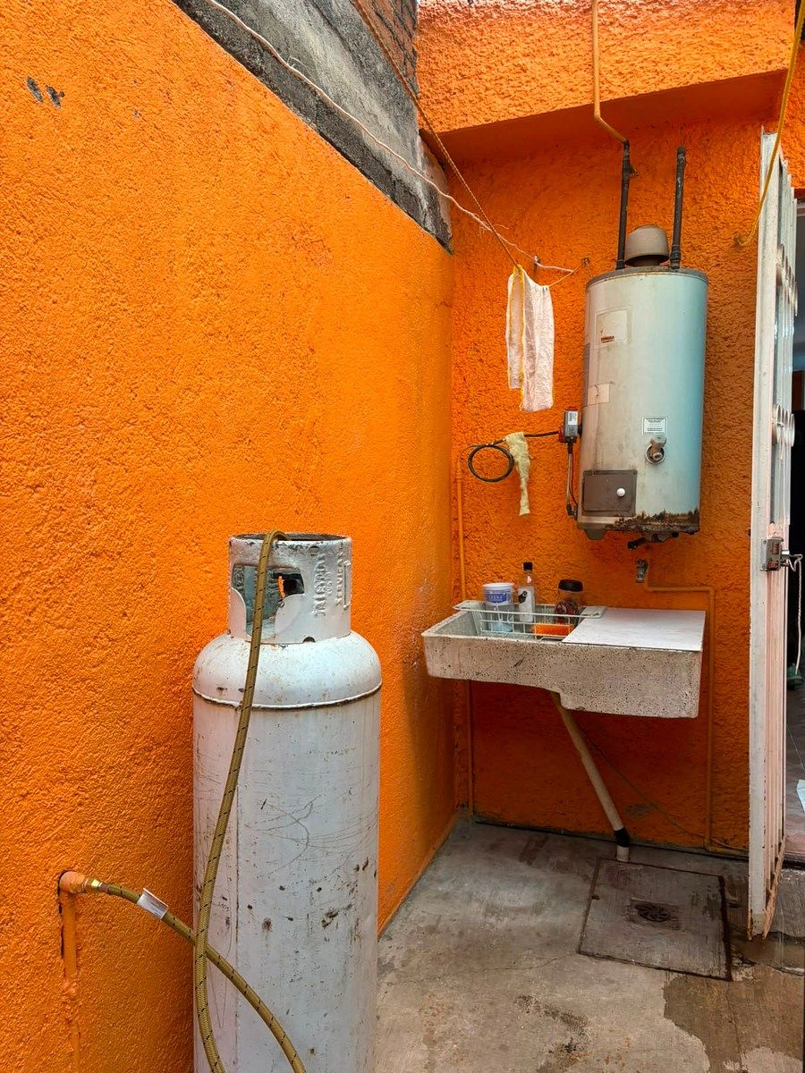 Casa en Ana Maria Gallaga, Morelia, foto 10 de 29