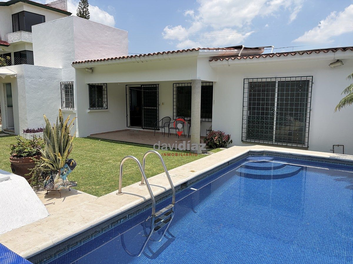Casa em Lomas de Cocoyoc, Atlatlahucan, foto 2 de 25