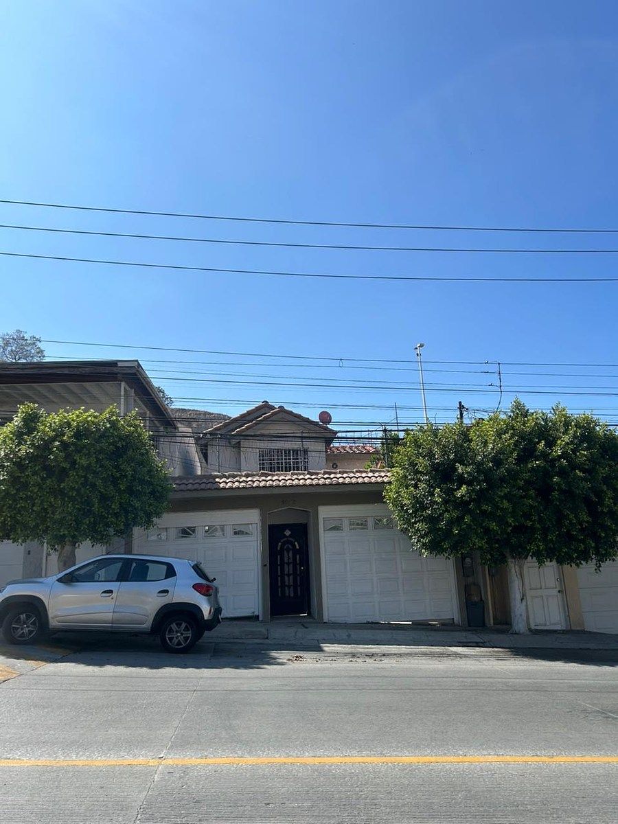 House in Cumbres del Pacífico (Terrazas del Pacífico), Tijuana, photo 2 of 14