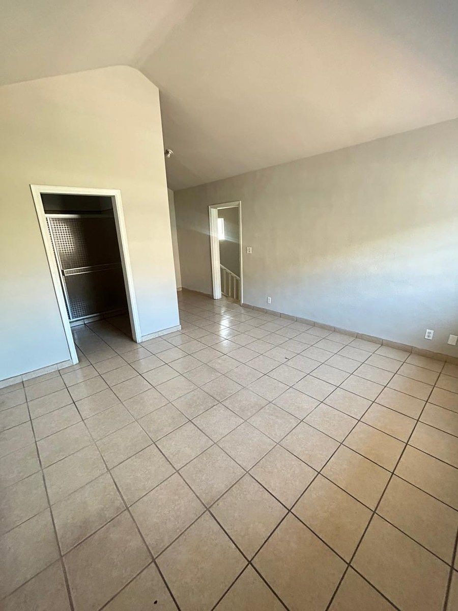 House in Cumbres del Pacífico (Terrazas del Pacífico), Tijuana, photo 9 of 14