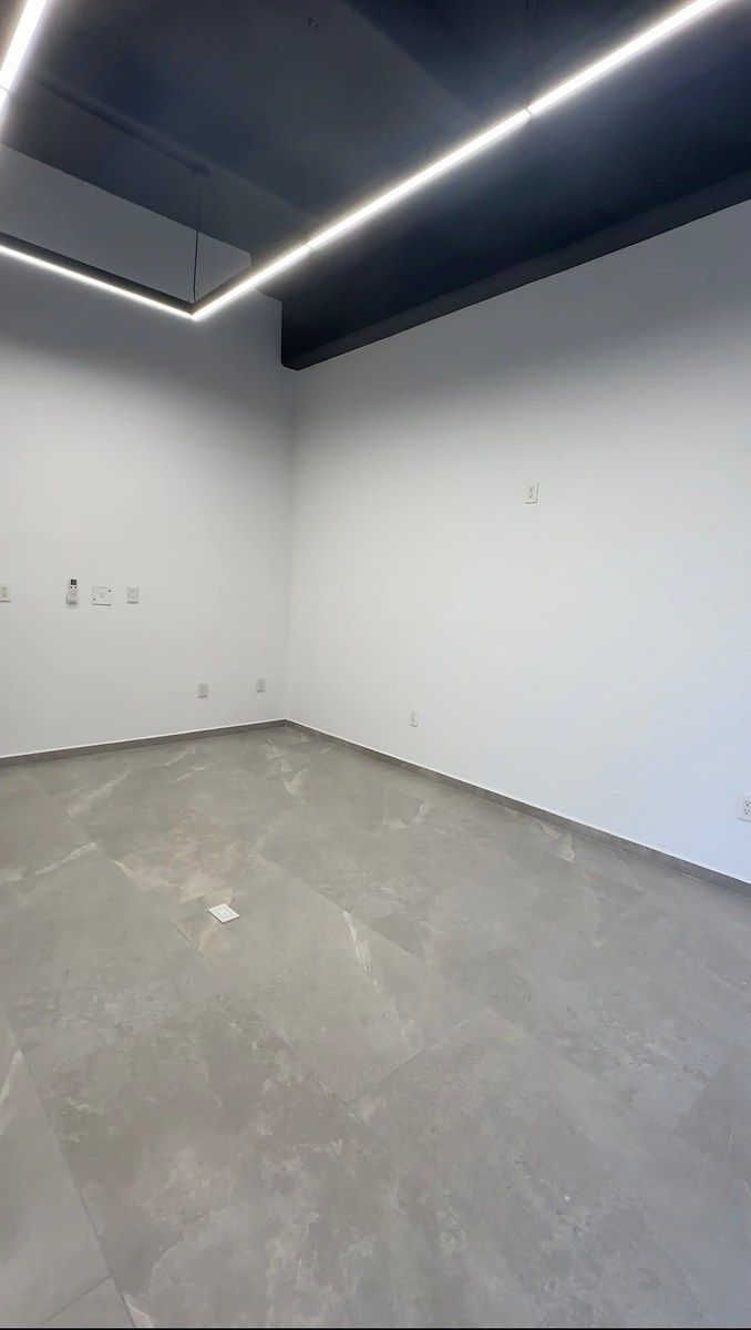 Sala Comercial em Jurica, Querétaro, foto 2 de 12