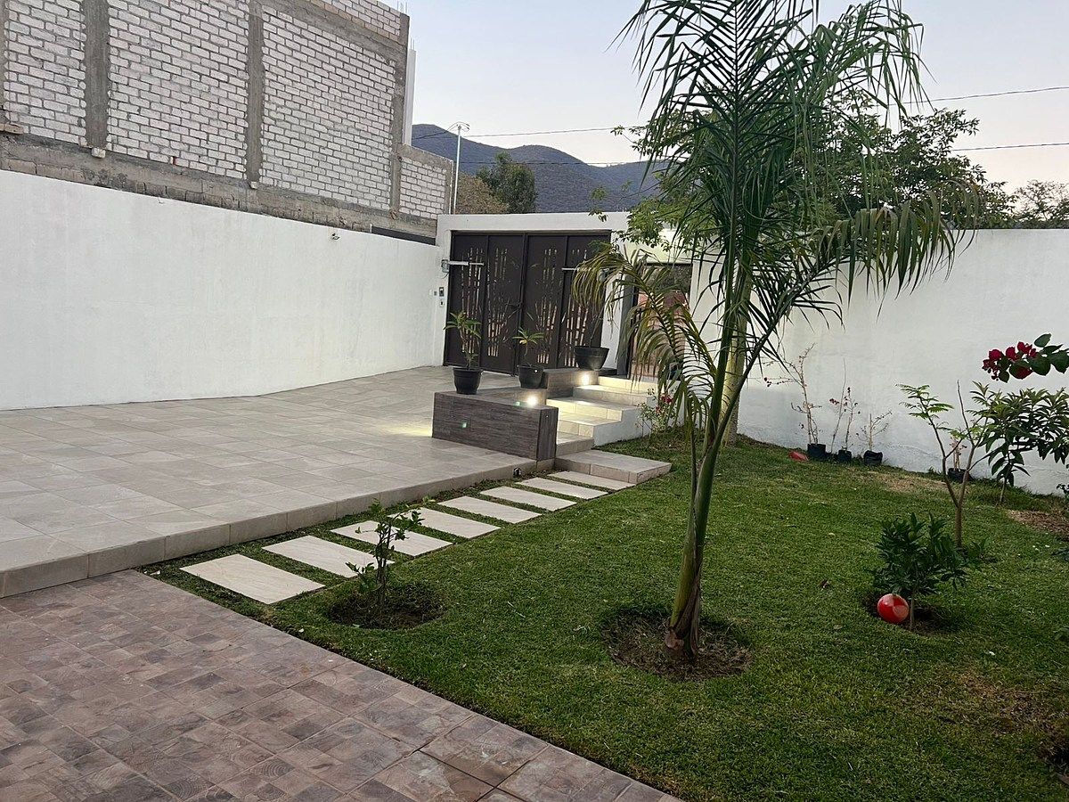 SE VENDE CASA MODERNA EN TLALIXTAC DE CABRERA - foto 1