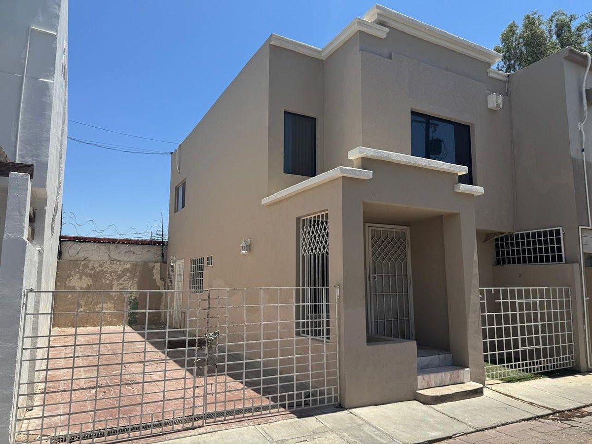 CASA EN RENTA SEGUNDA SECCION, foto 1 de 17